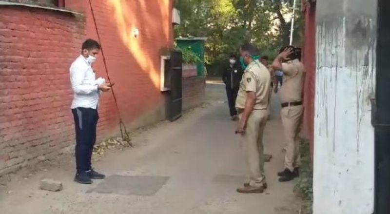 Employee of Food and Supplies Department was shot by youth  Employee of Food and Supplies Department was shot by youth