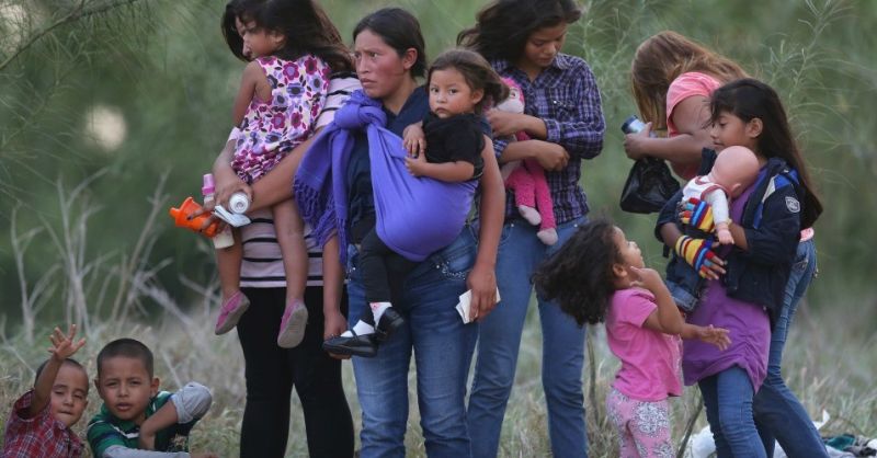 US separates 911 child migrants despite ban on practise US separates 911 child migrants despite ban on practise