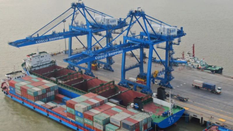  Sri Lanka returns 3,000 tonnes of rubbish to UK, 3-year-old rubbish