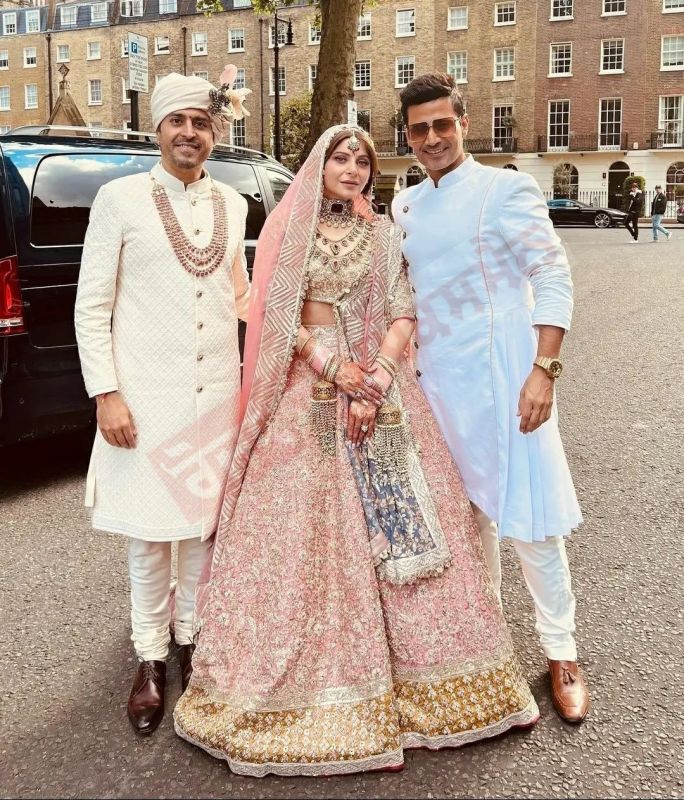 Kanika Kapoor and Gautam Hathiramani get married in London Kanika Kapoor and Gautam Hathiramani get married in London