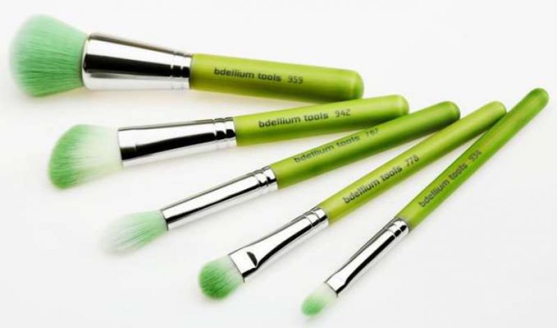 Environment friendly makeup