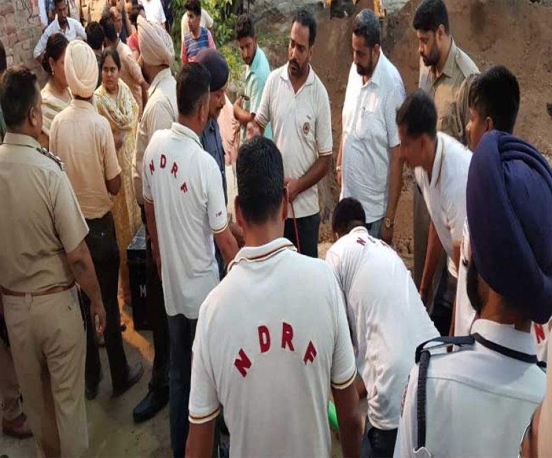 140-foot-deep borewell