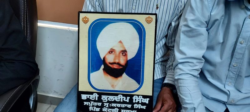 Two policemen sentenced in 1992 false police encounter charges 