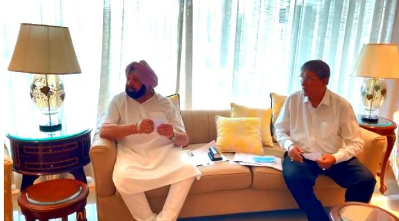 Harish Rawat meets Captain