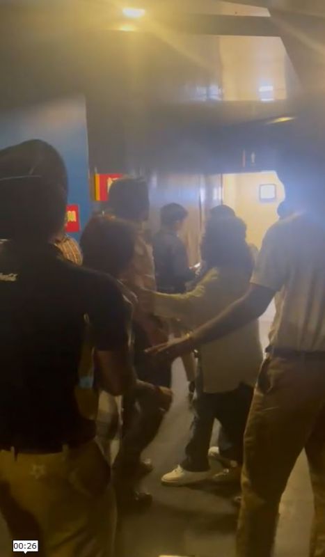 Hooliganism in Ludhiana Mall