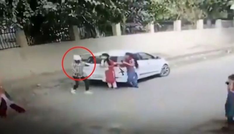 Girl student shot dead outside college