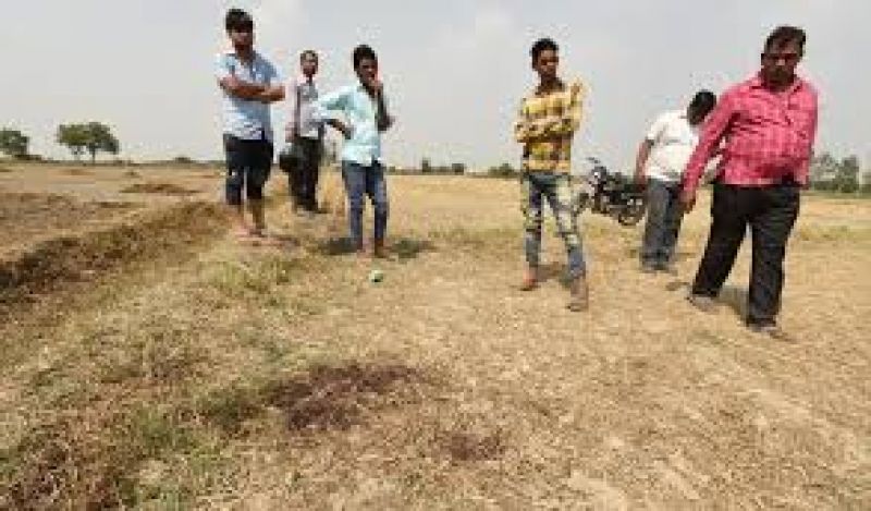 Kathua rape case : victim asifa buried 8km from village after locals refuse land