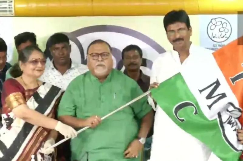 BJP MLA Biswajit Das Joins TMC
