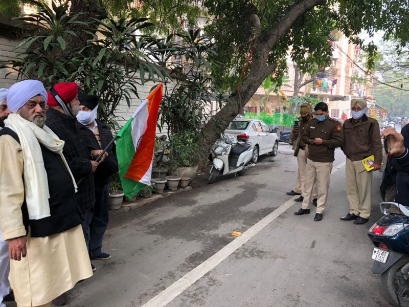 Police detain Harsharan Bali