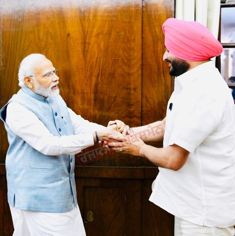 MP Ravneet Bittu met PM Modi