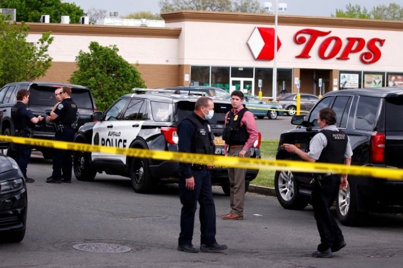 Firing at a New York supermarket Firing at a New York supermarket