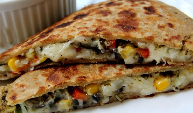 Pizza Paratha Pizza Paratha