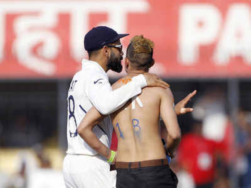 India vs Bangladesh: Virat Kohli fan sneaks onto field during Indore Test