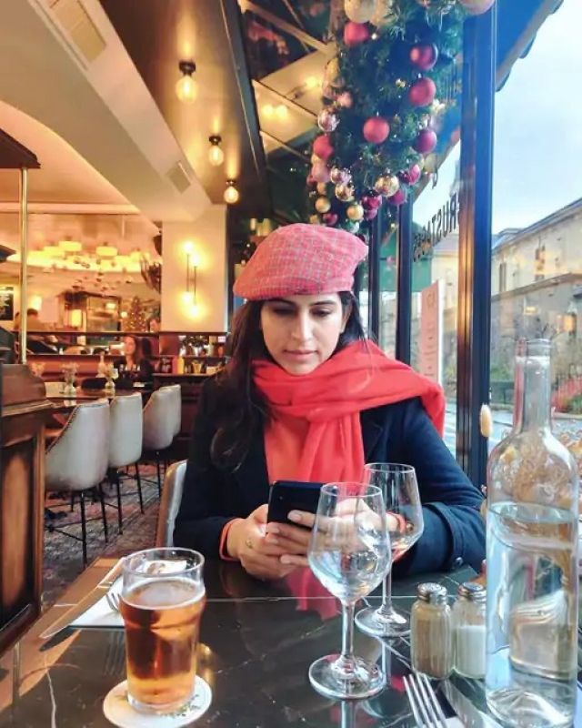 a still from Paris tour 