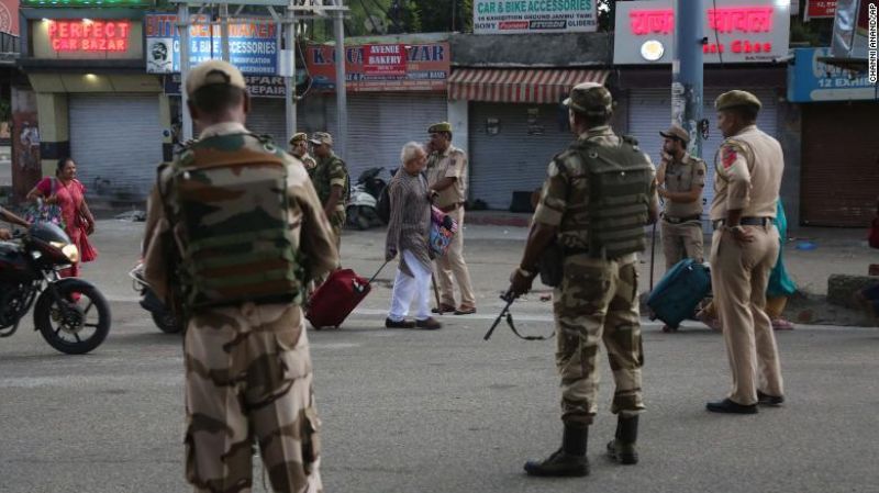 Jammu and Kashmir : Rs 10,000 crore loss in business since lockdown