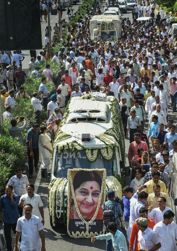 Sushma Swaraj cremated with full state honours