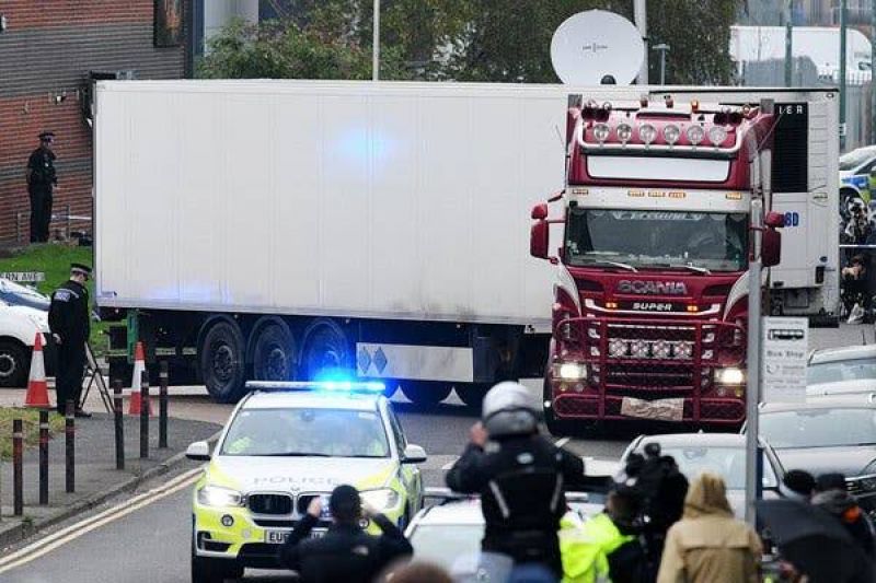 39 bodies were found in a truck in Britain 