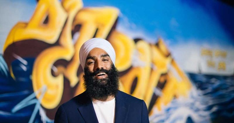 ontario mla gurratan singh busted anti muslim white man