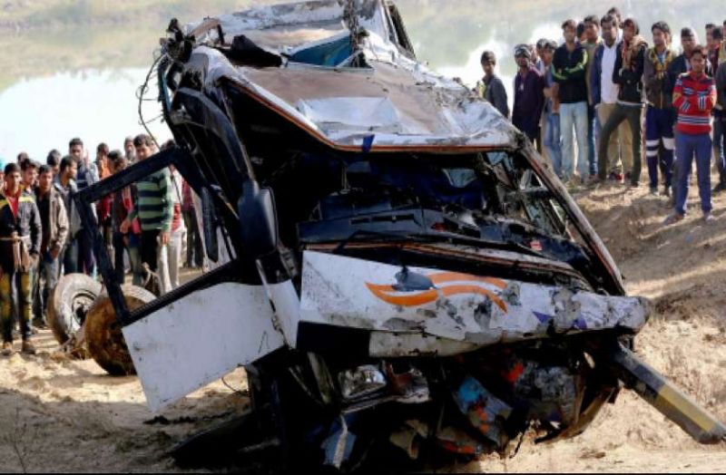 12 killed, 12 hurt as minibus overturns in Rajasthan's Nagaur
