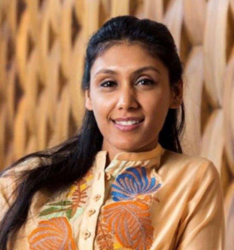  Roshni Nadar Malhotra