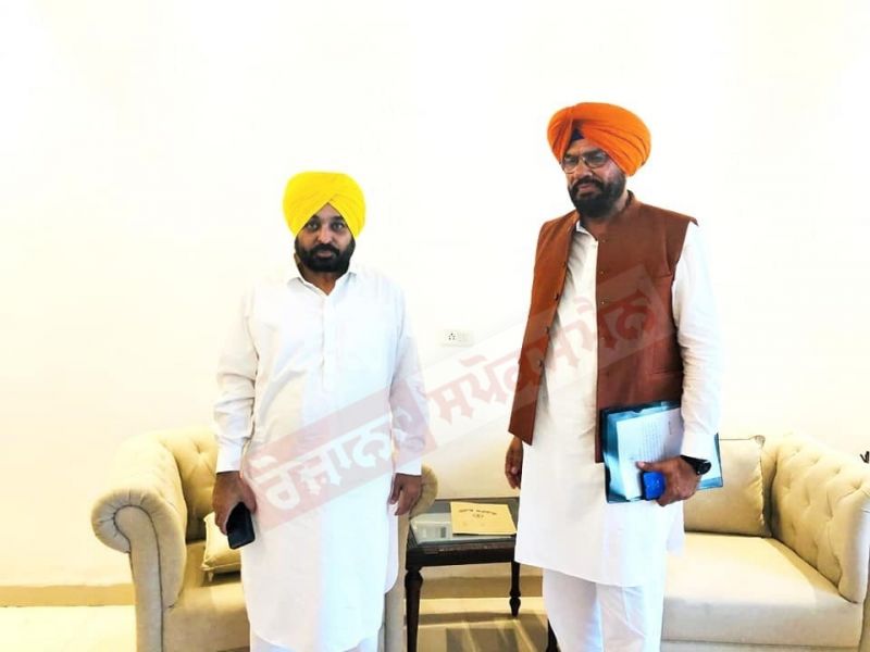 Cabinet Minister Kuldeep Singh Dhaliwal called on CM Bhagwant Mann