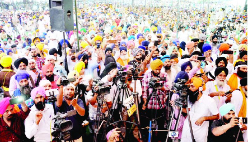 Sangat In Bargari Rosh March