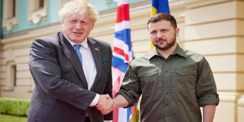 Ukrainian President Volodymyr Zelensky meets with British PM Boris Johnson