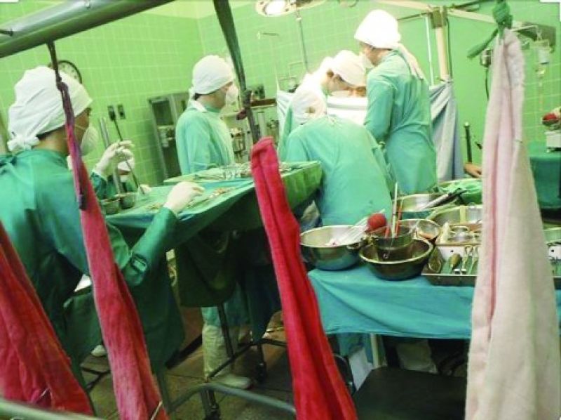 The 82-year-old mother saved her son's life by donating a kidney The 82-year-old mother saved her son's life by donating a kidney